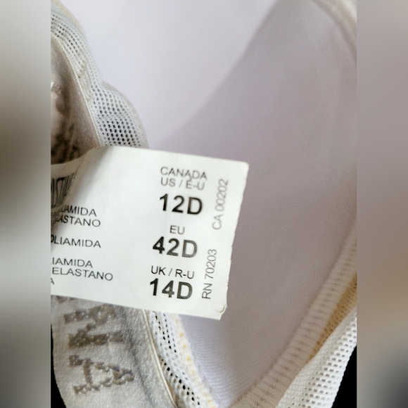 Christina Women's Chic/Vibrant Floral One Piece Swimsuit 12D - Picture 10 of 15